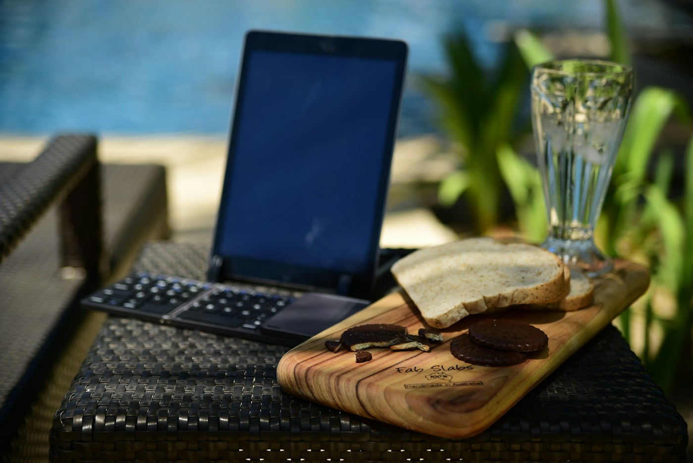 Philippine workplace photograph